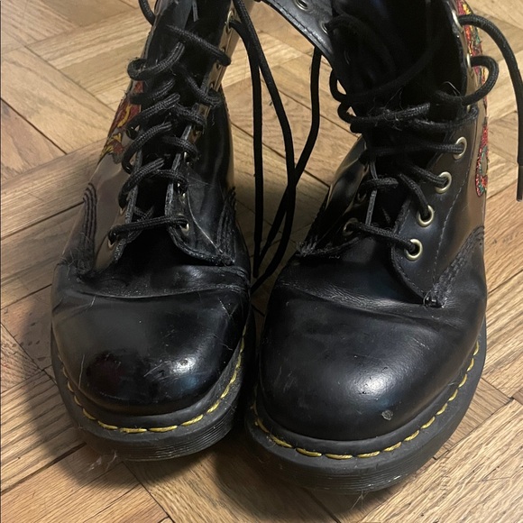 Dr. Martens Black Boots  Red and Green Dragon Embroidery size men’s 8 worn rare main image 6